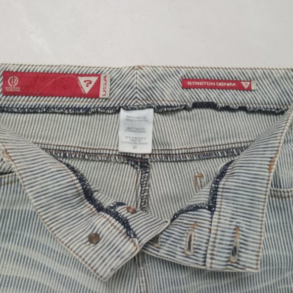 Vintage GUESS Low Rise Flared Jeans - Picture 8 of 13